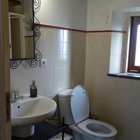 Pateo Do Duque * Salir de Matos