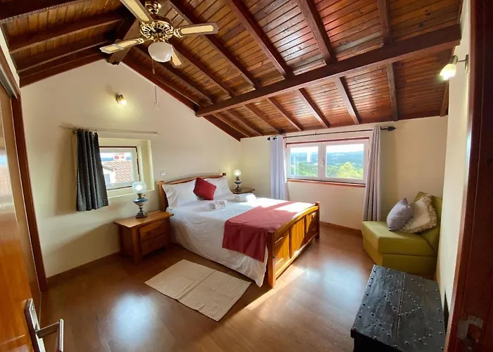 Páteo Do Duque Aldeamento Turístico Salir de Matos