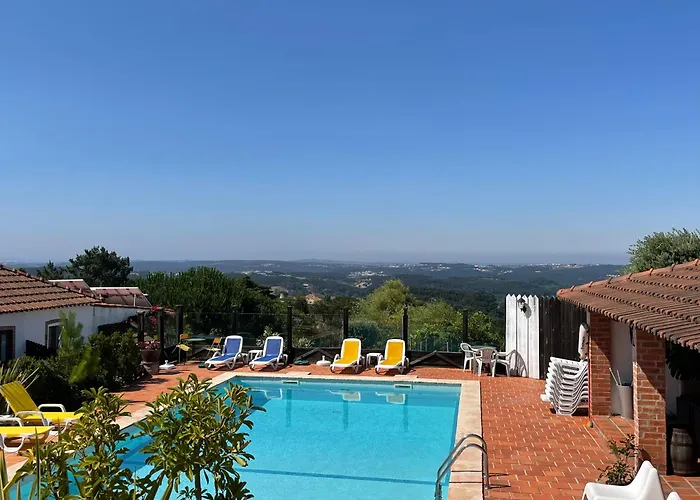 Páteo Do Duque Salir de Matos